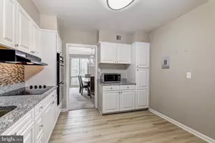 7 Slade Ave, Baltimore, MD 21208 - Photo 13