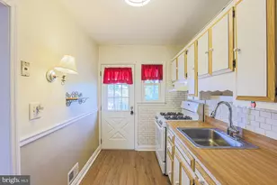 1765 White Oak Ave, Baltimore, MD 21234 - Photo 15