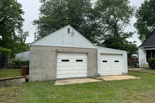 835 Martin Rd, Baltimore, MD 21221 - Photo 27