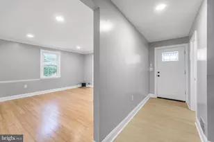 1302 Crownfield Ct, Baltimore, MD 21239 - Photo 9