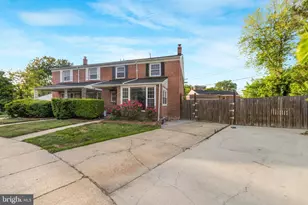 1302 Crownfield Ct, Baltimore, MD 21239 - Photo 3