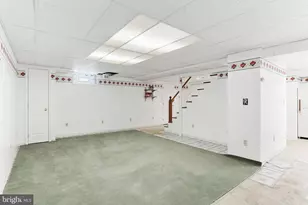 1900 Frederick Rd, Catonsville, MD 21228 - Photo 33
