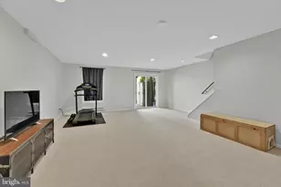 8008 Green Valley Ln, Owings Mills, MD 21117 - Photo 33
