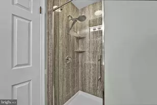 8008 Green Valley Ln, Owings Mills, MD 21117 - Photo 19