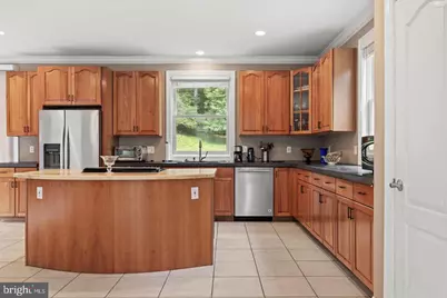 341 Central Avenue, Glyndon, MD 21071 - Photo 15