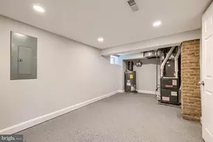 100 Clarendon Ave, Pikesville, MD 21208 - Photo 31