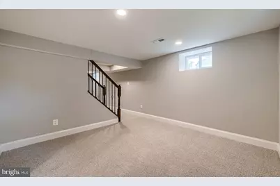 100 Clarendon Avenue, Pikesville, MD 21208 - Photo 27