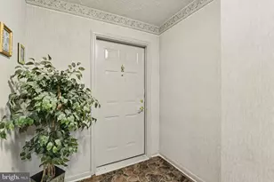 9547 Devonwood Ct, Rosedale, MD 21237 - Photo 3