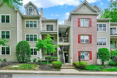 2324 Falls Gable Lane #B, Baltimore, MD 21209 - Photo 1