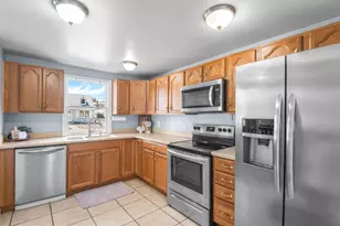 3429 Loganview Dr, Dundalk, MD 21222 - Photo 7