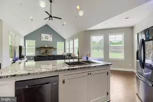 1414 Cherry Garden Rd, Baltimore, MD 21221 - Photo 9
