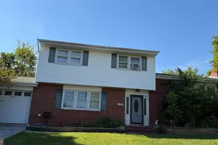 2102 Fountain Hill Dr, Lutherville Timonium, MD 21093 - Photo 1
