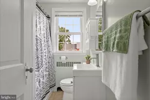 8 Enjay, Baltimore, MD 21228 - Photo 35