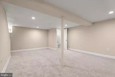 8 Enjay, Baltimore, MD 21228 - Photo 41