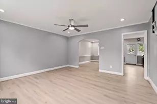 8 Enjay, Baltimore, MD 21228 - Photo 5