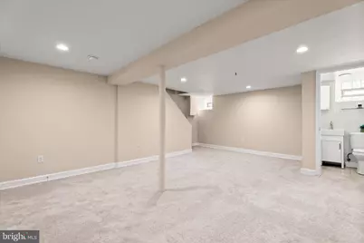8 Enjay, Baltimore, MD 21228 - Photo 39