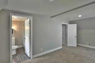 19 Pelczar Ave, Baltimore, MD 21221 - Photo 37