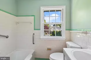 526 Stevenson Ln, Towson, MD 21286 - Photo 29