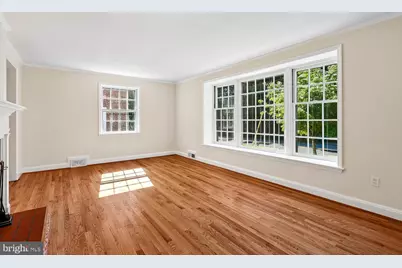 526 Stevenson Lane, Towson, MD 21286 - Photo 5