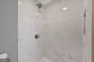 2 Armor Ct, Baltimore, MD 21220 - Photo 19