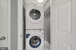 2 Armor Ct, Baltimore, MD 21220 - Photo 25