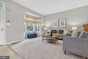 606 Marianne Ln, Baltimore, MD 21228 - Photo 3