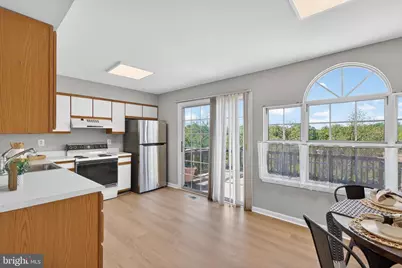 606 Marianne Lane, Baltimore, MD 21228 - Photo 7