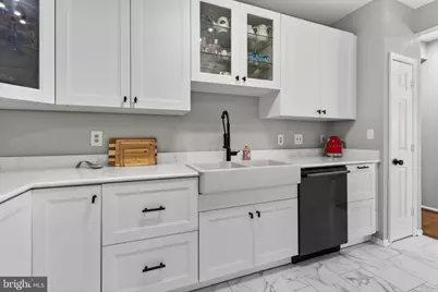 8925 Groffs Mill Drive, Owings Mills, MD 21117 - Photo 13
