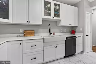 8925 Groffs Mill Dr, Owings Mills, MD 21117 - Photo 13