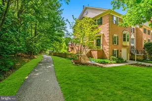 17 Boyne Ct, Lutherville Timonium, MD 21093 - Photo 1