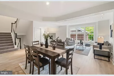 6440 Cloister Gate Drive, Baltimore, MD 21212 - Photo 9