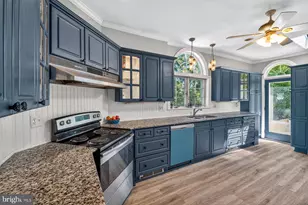 121 Forest Ave, Catonsville, MD 21228 - Photo 15