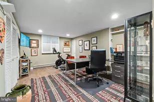 4 Hume Ct, Towson, MD 21204 - Photo 51