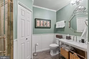 4 Hume Ct, Towson, MD 21204 - Photo 49