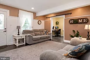 402 Bayside Dr, Baltimore, MD 21222 - Photo 5