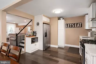 402 Bayside Dr, Baltimore, MD 21222 - Photo 7