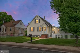 402 Bayside Dr, Baltimore, MD 21222 - Photo 1