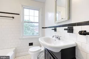 934 Radcliffe Rd, Towson, MD 21204 - Photo 21