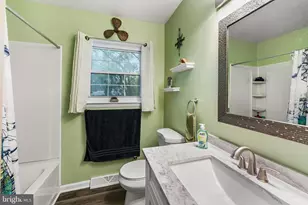 2620 Tulip Ave, Halethorpe, MD 21227 - Photo 13