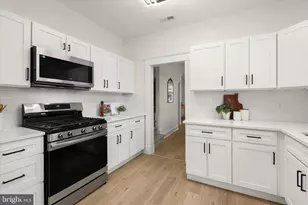 640 N Bend Rd, Baltimore, MD 21229 - Photo 15