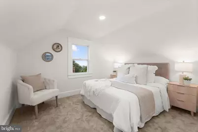 640 N Bend Road, Baltimore, MD 21229 - Photo 5