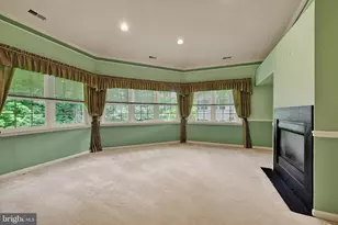 16 Mary Carroll Ct, Baltimore, MD 21208 - Photo 9