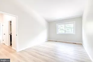 6905 Jones View Dr, Baltimore, MD 21209 - Photo 21