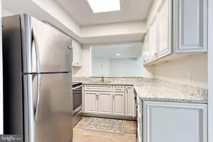 6905 Jones View Dr, Baltimore, MD 21209 - Photo 15