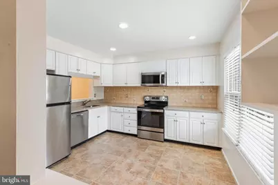 23 Roger Valley Court, Baltimore, MD 21234 - Photo 3