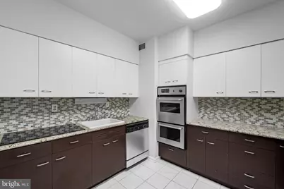 11 Slade Avenue #804, Baltimore, MD 21208 - Photo 17