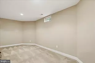 310 Lyon Ct, Baltimore, MD 21208 - Photo 45