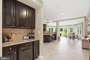 310 Lyon Ct, Baltimore, MD 21208 - Photo 9
