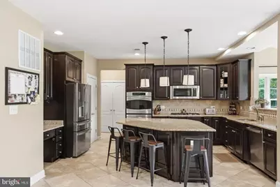 310 Lyon Court, Baltimore, MD 21208 - Photo 11