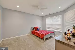 1826 Courtyard Cir, Baltimore, MD 21208 - Photo 19